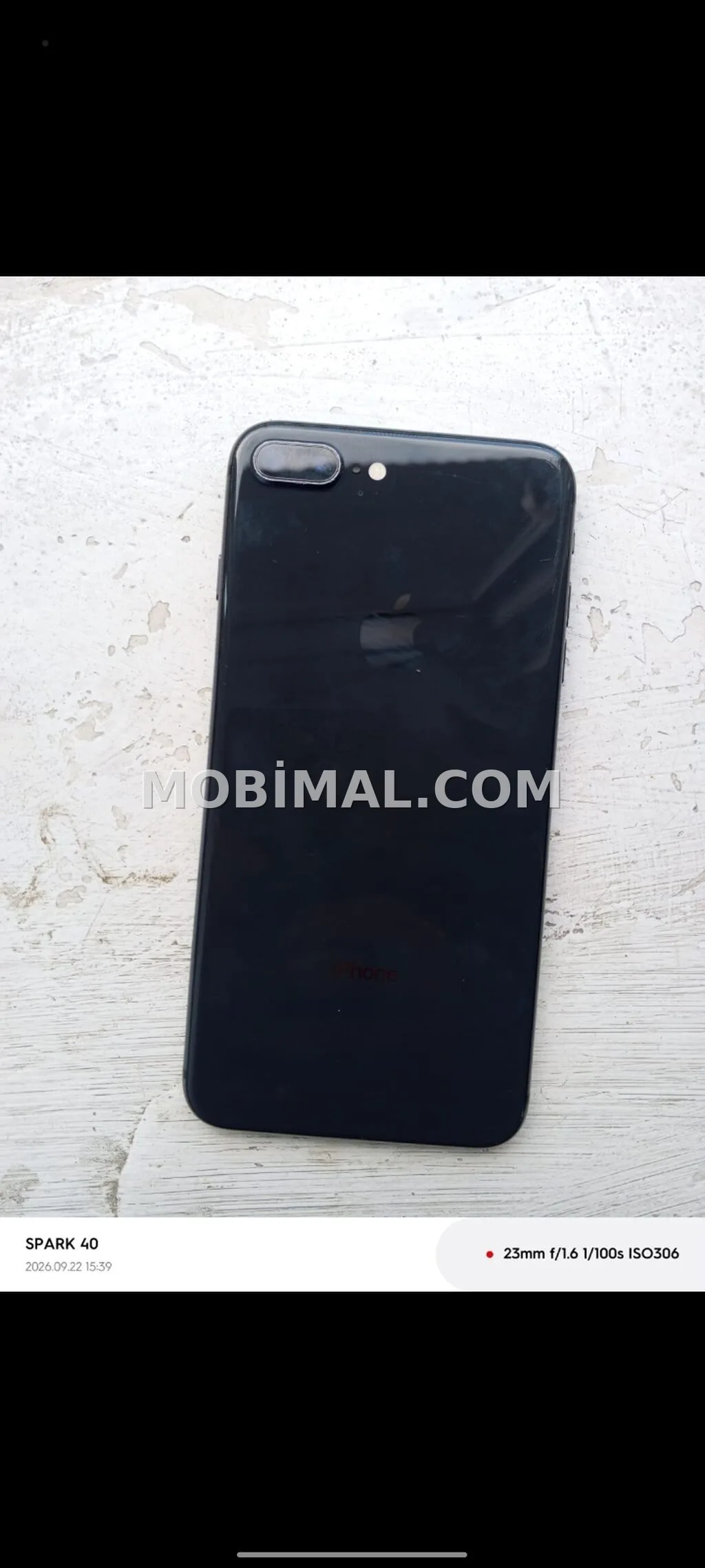 IPhone 8 Plus, Jet Black, Barmaq izi